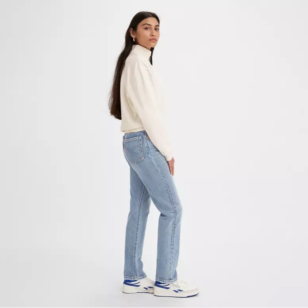 Levi’s 501 like-new condition